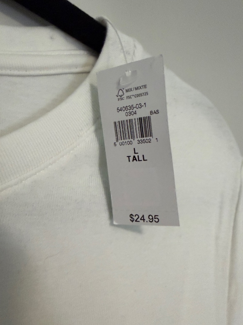 GAP Women’s Short Sleeve Crew Tee in White - Picture 3 of 5